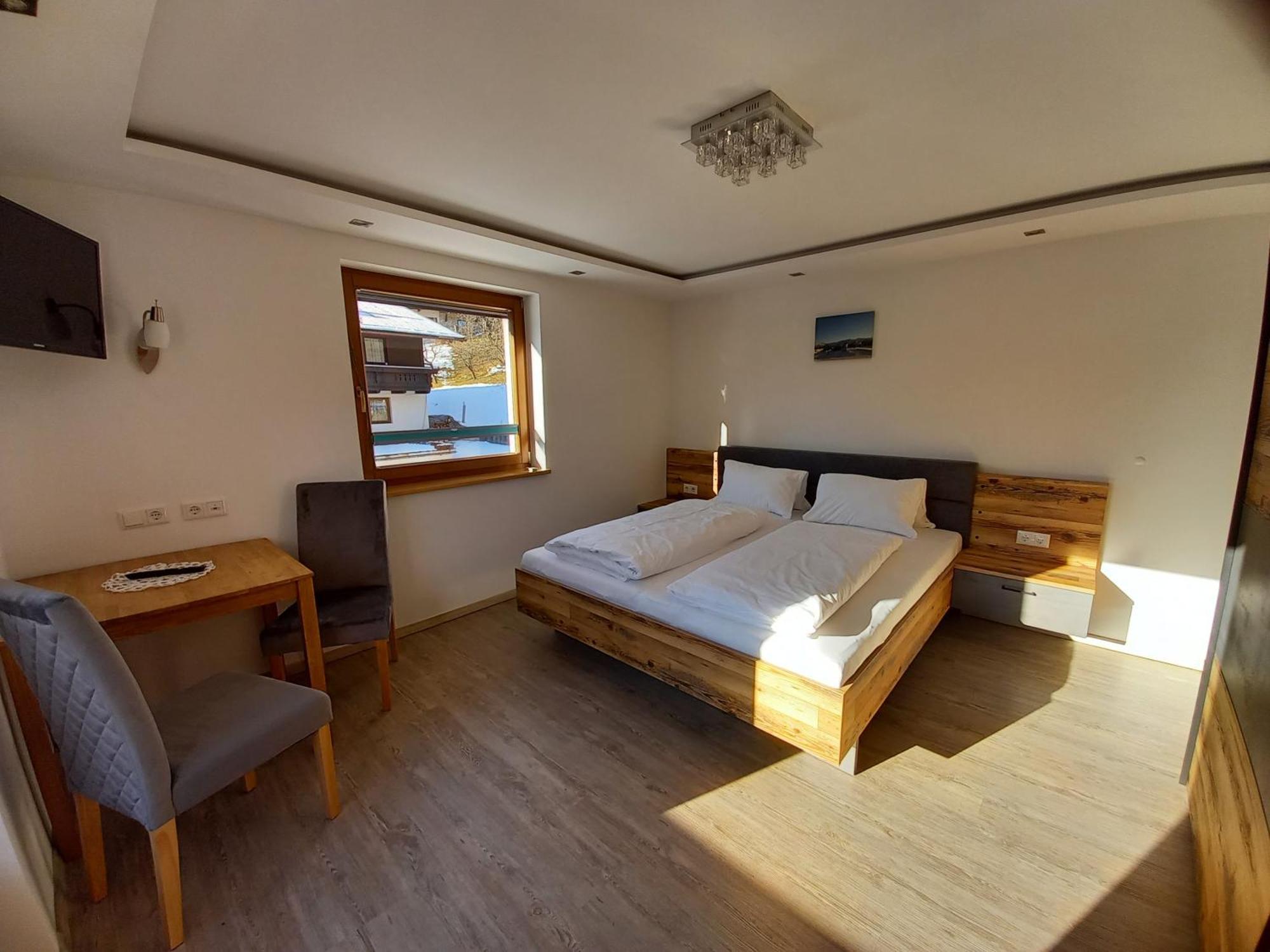 Haus Scharler, Talstation Ξενοδοχείο Neukirchen am Großvenediger Εξωτερικό φωτογραφία