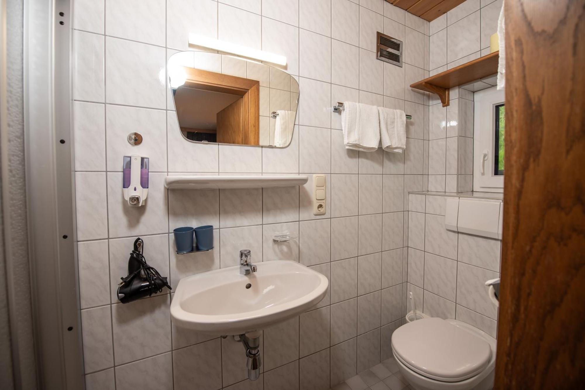 Haus Scharler, Talstation Ξενοδοχείο Neukirchen am Großvenediger Εξωτερικό φωτογραφία
