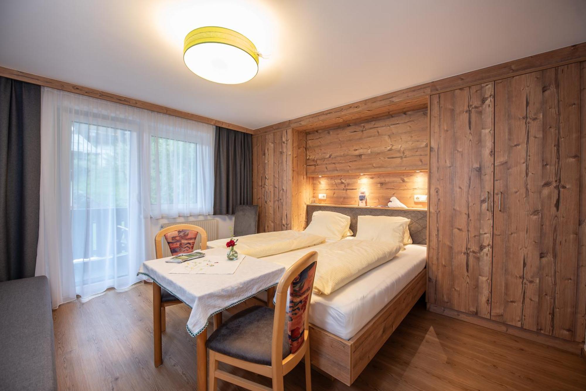 Haus Scharler, Talstation Ξενοδοχείο Neukirchen am Großvenediger Εξωτερικό φωτογραφία